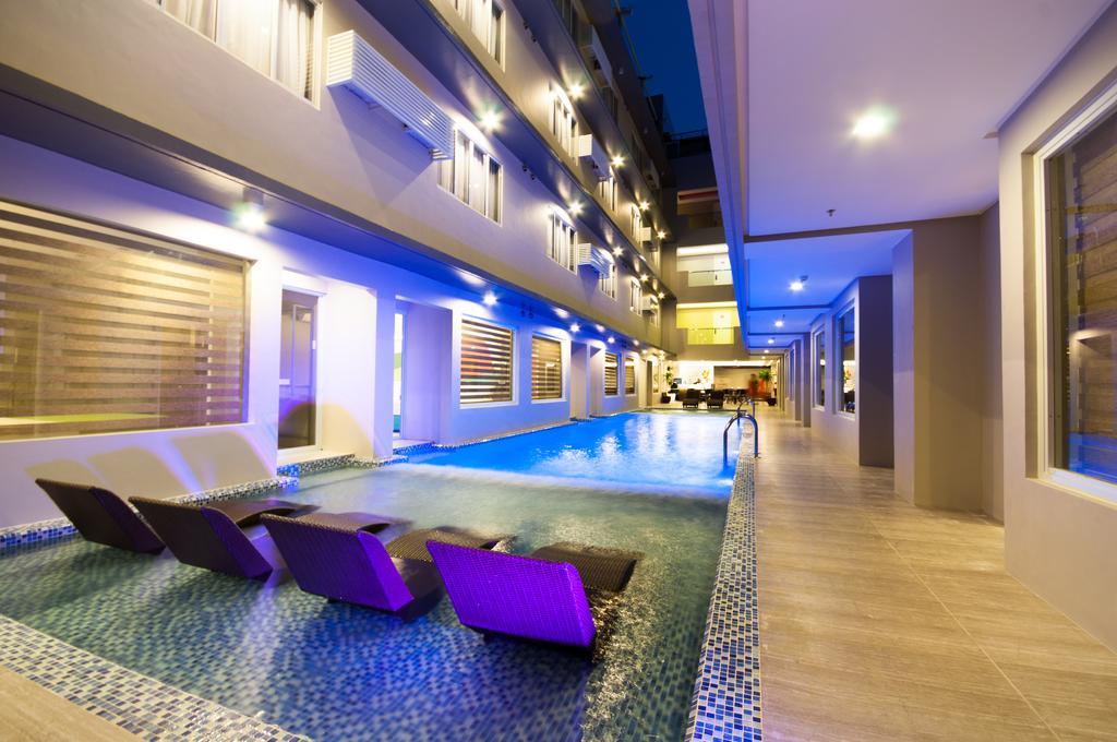 מלון Balabag  Boracay Uptown מראה חיצוני תמונה